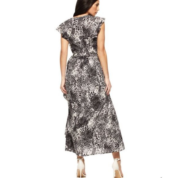 New Sofia Vergara Women's Short Sleeve Wrap Front Maxi Dress Size Medium M - Picture 5 of 9